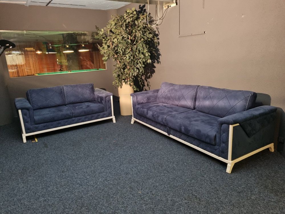 3er und 2er Sofa Set ab 1 Franken Kaufen auf Ricardo