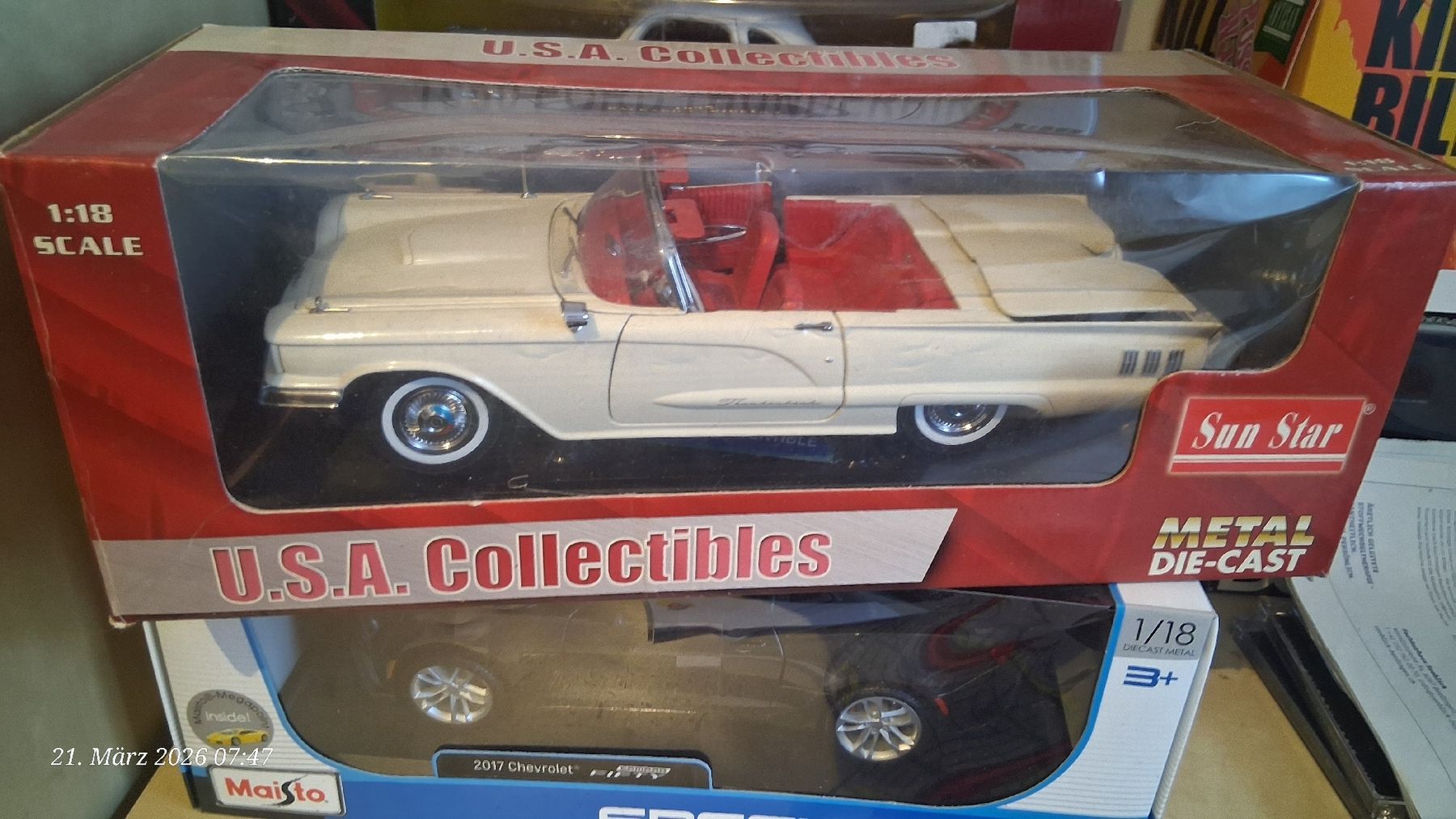Sun Star Modellini d'auto: 1:18 1960 Ford Thunderbird – Usato da Wolfenschiessen venduto da 2-stroke-garage 2