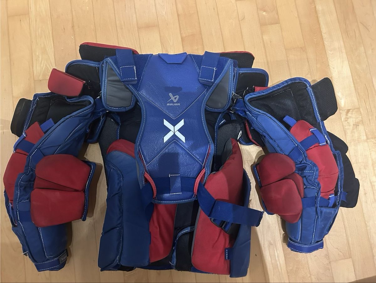 Bauer Protezioni & Imbottiture: Bauer Hyperlite Goalie Brustpanzer - Grösse Senior L – Usato da Neuheim venduto da 11butzero 1