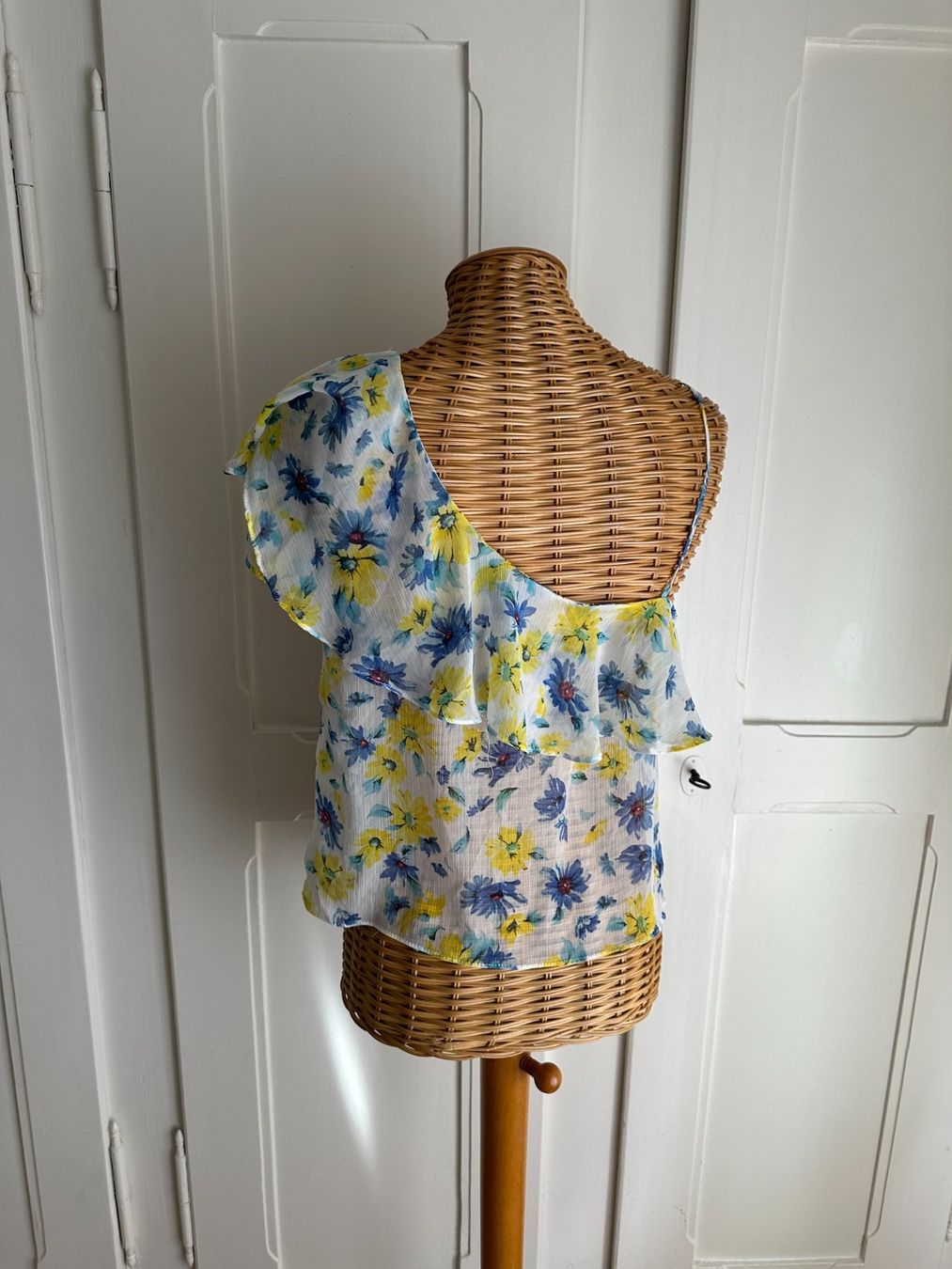 Zara Top: ZARA - Chiffon Top bunt geblümt S – Usato da Zürich venduto da Diazaio 2