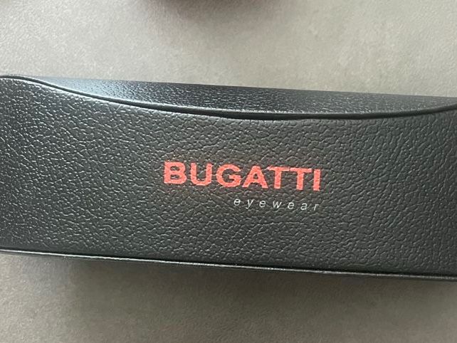 Borse: Bugatti Eyewear Case Black Good Condition – Nuovo (secondo la descrizione) da Suhr venduto da brigittaba 1