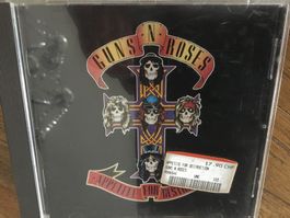 GUNS  N ROSES 🙋🏻‍♀️