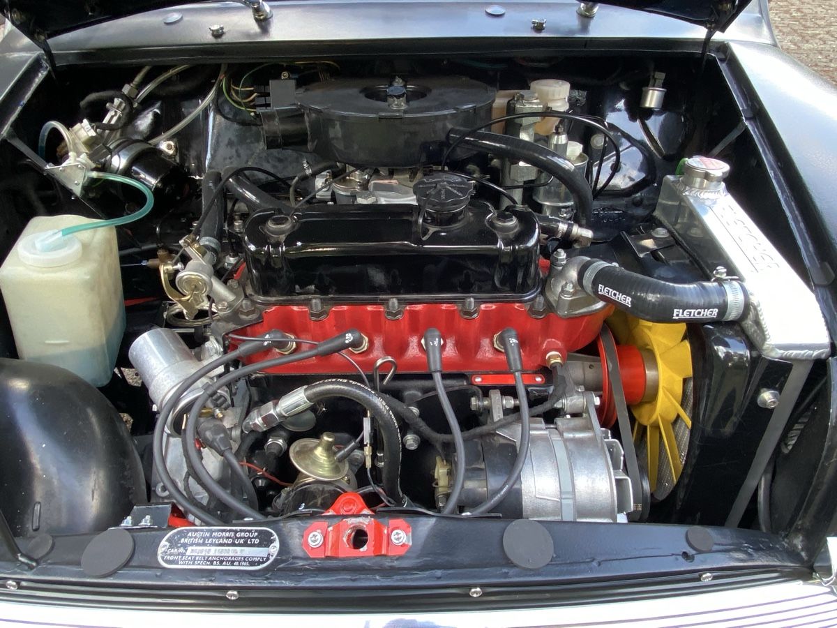 Mini Autos: Mini 1100 Special neu Aufgebaut – D'occasion à Obfelden par macarty 3