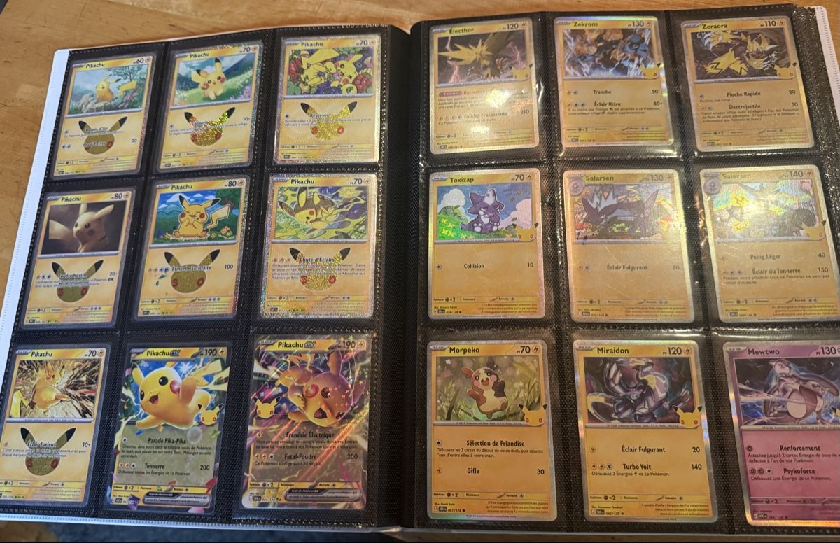 Pokémon Carte collezionabili: 30 th célébration fR set de base – Nuovo (secondo la descrizione) da La Plaine venduto da 8-X 3