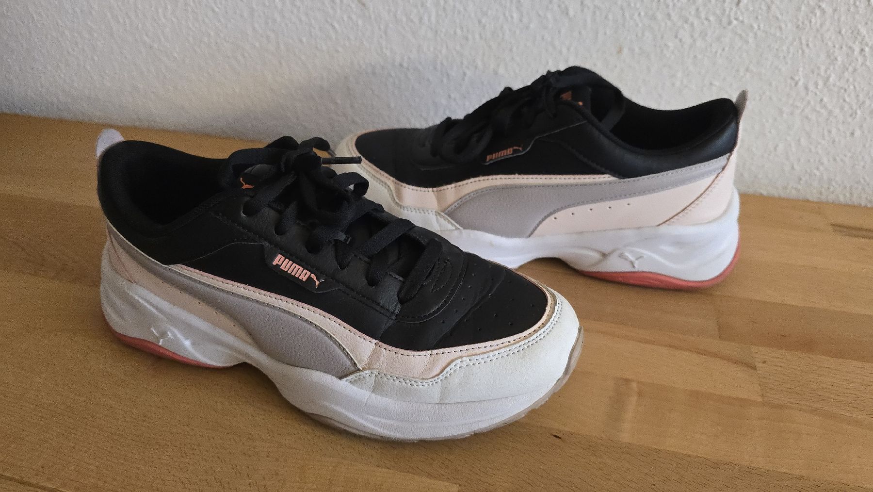 Puma Damenschuhe: Puma Sneaker SoftFoam  – Gebraucht aus Abtwil SG von akl45x