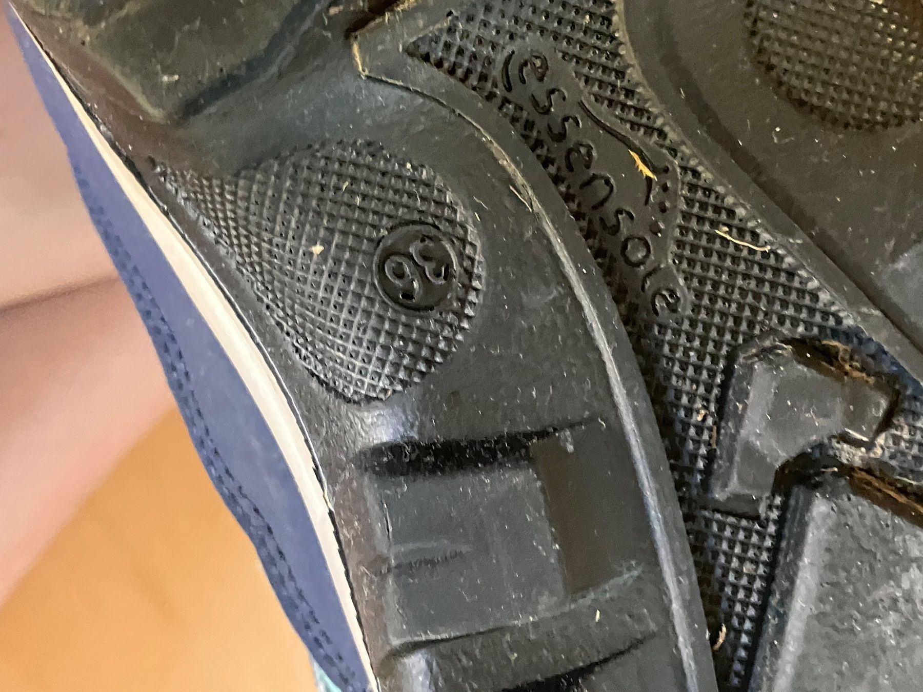 Decathlon Schuhe für Jungen: Winterstiefel – Gebraucht aus Esslingen von 2ze 5