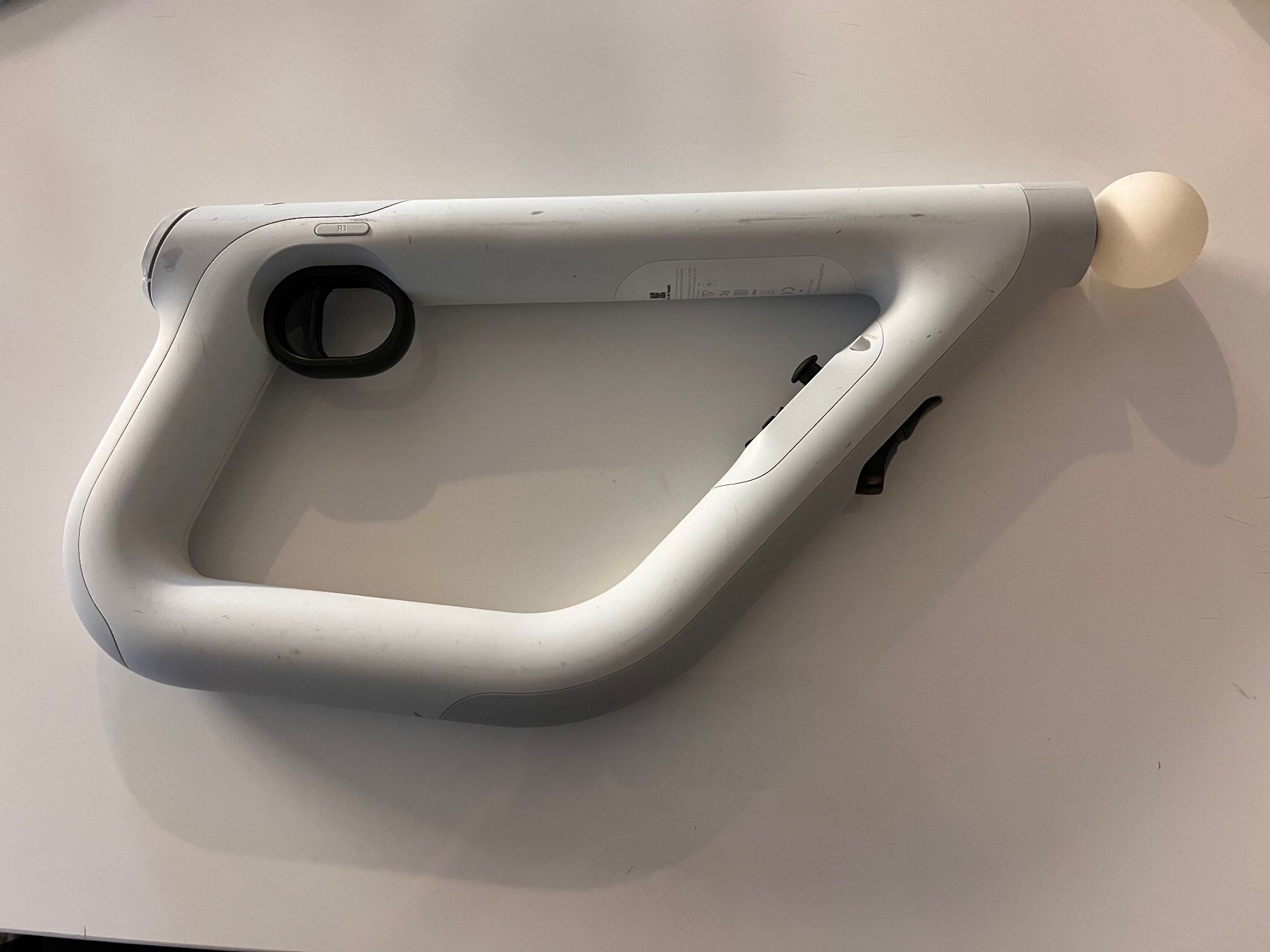 Sony Console: PS4 Pro mit VR Brille, Camera, 2 Controller, Aim Controller – Usato da Meilen venduto da remitrom 4