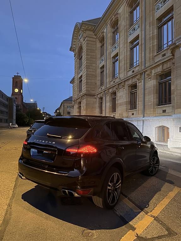 Automobili: Porsche Cayenne hybride  – Usato da Neuchâtel venduto da Karl_M 1