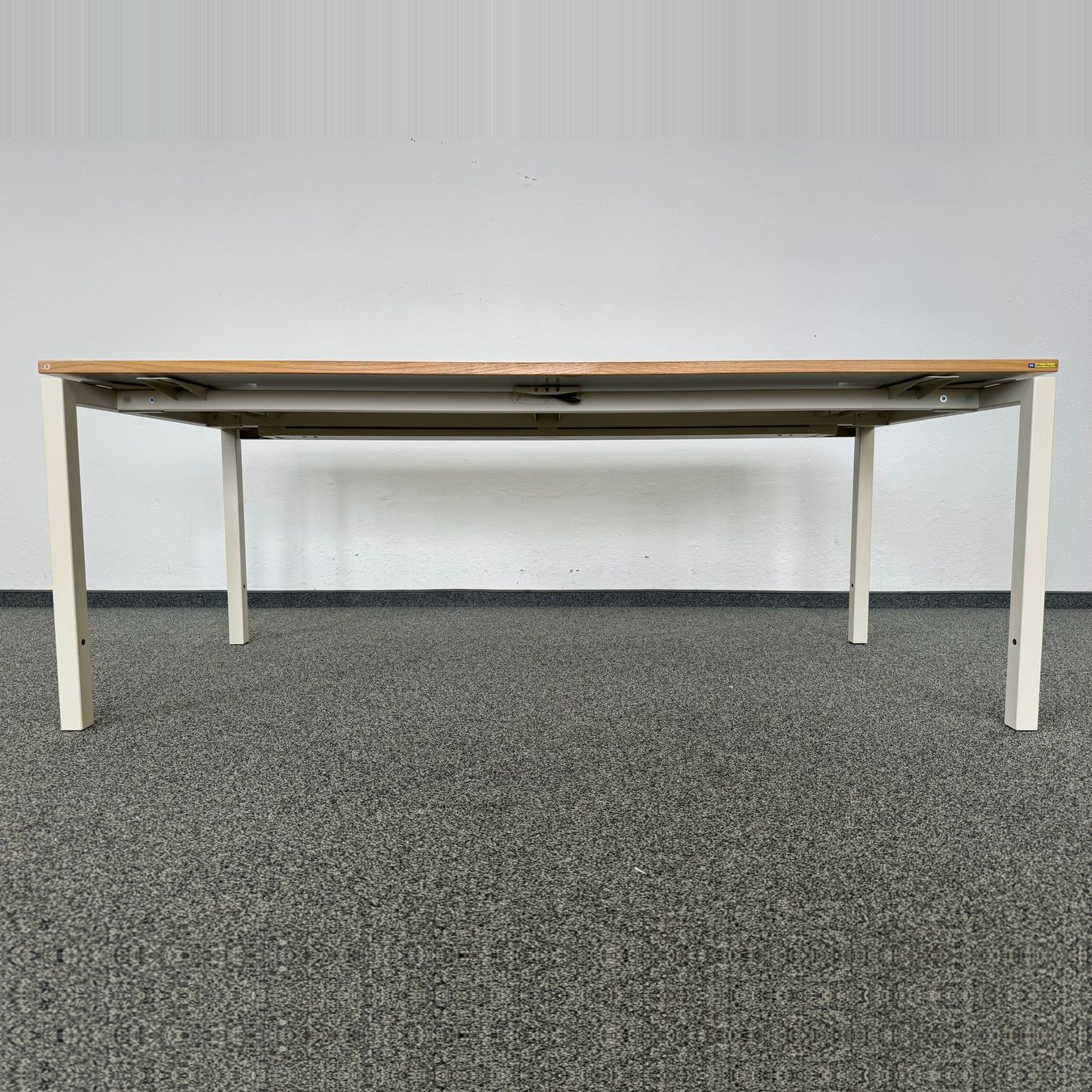 Lista Scrivanie: Lista Office LO Motion Schreibtisch Eichenfurnier/Perlweiss – Usato da Schönenwerd venduto da mcofficeshop 5