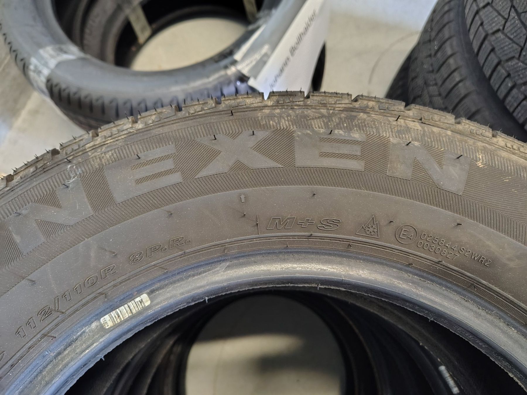 Nexen Pneumatici & Ruote complete: Winterreifen 225/65 R16C – Usato da Neudorf venduto da BurkiLU 1