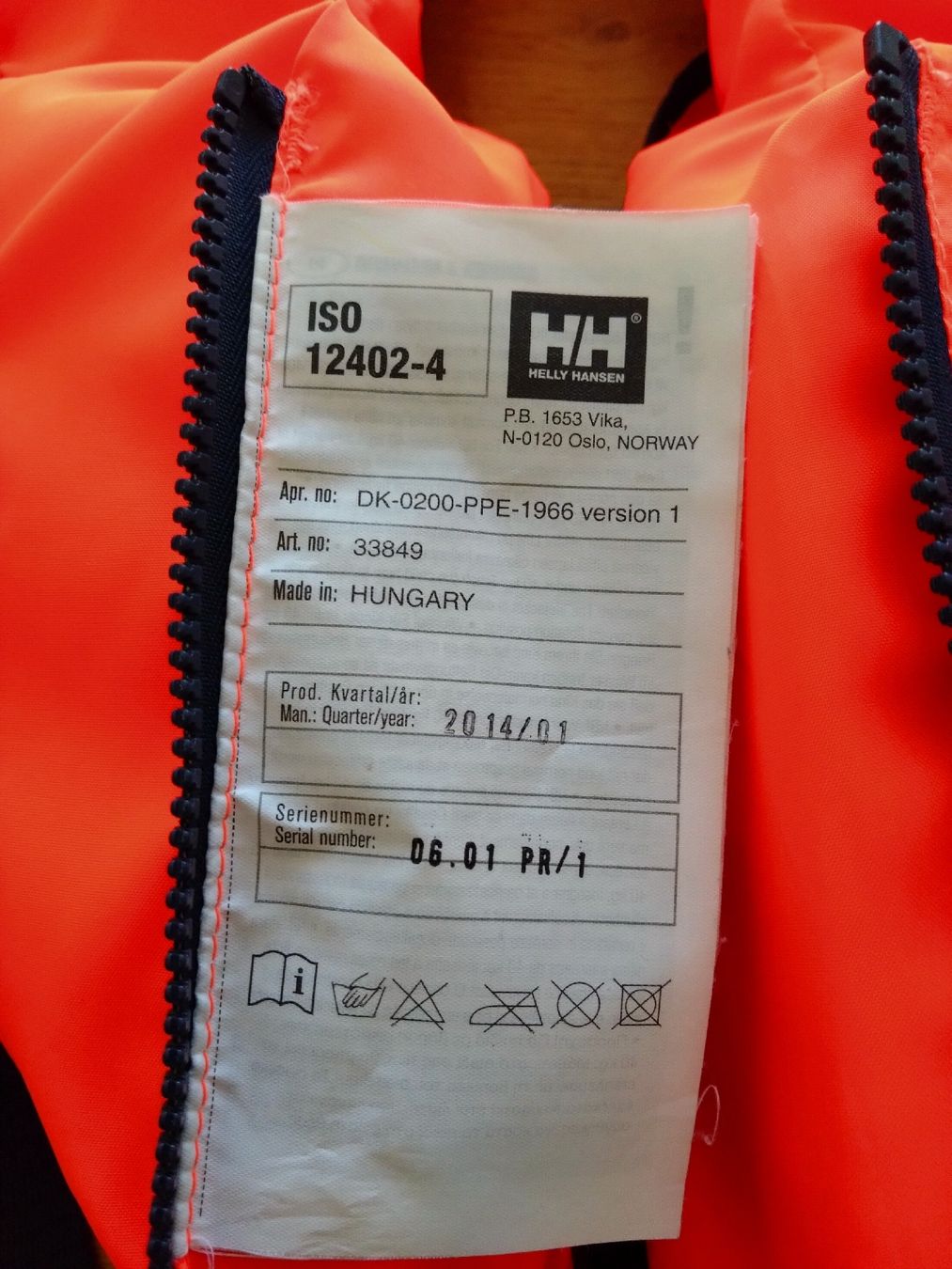 Helly Hansen Giubbotti di salvataggio: Schwimmweste Helly Hansen 10-25 kg #1 – Usato da Schenkon venduto da kkm2 3