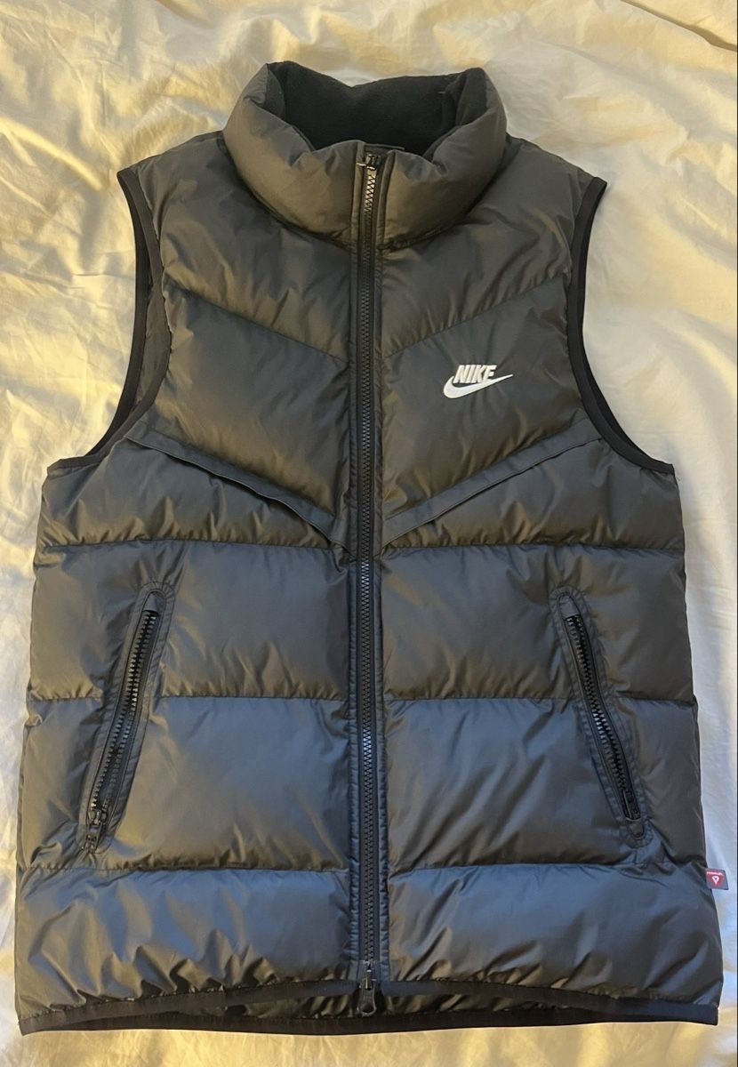 Nike Giacche: Doudoune sans manches Nike – Nuovo (secondo la descrizione) da Le Grand-Saconnex venduto da c7w_ngx7