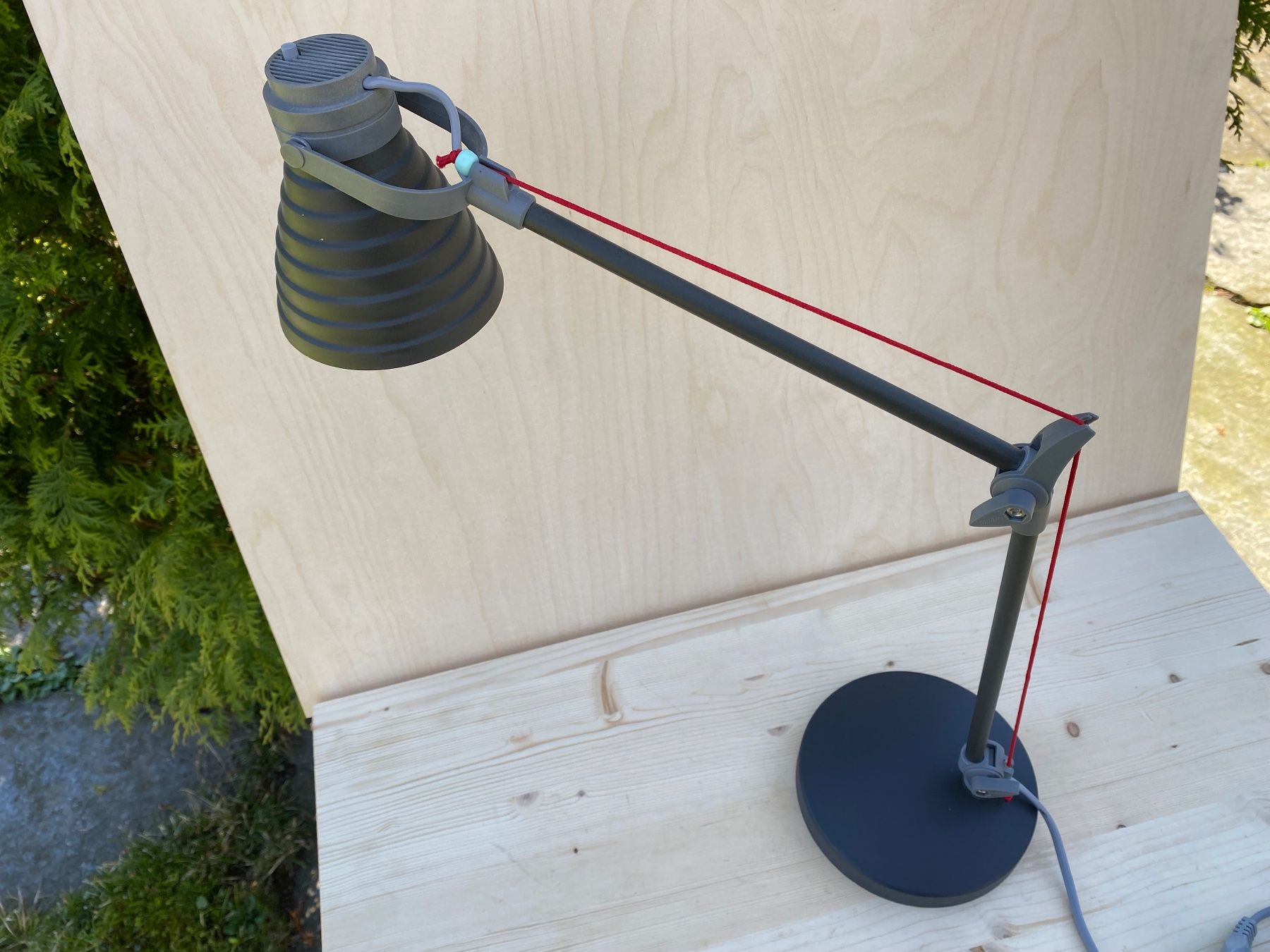 Lampade: schöne Vintage Tischlampe Massive – Usato da Feldbach venduto da Olive1 2