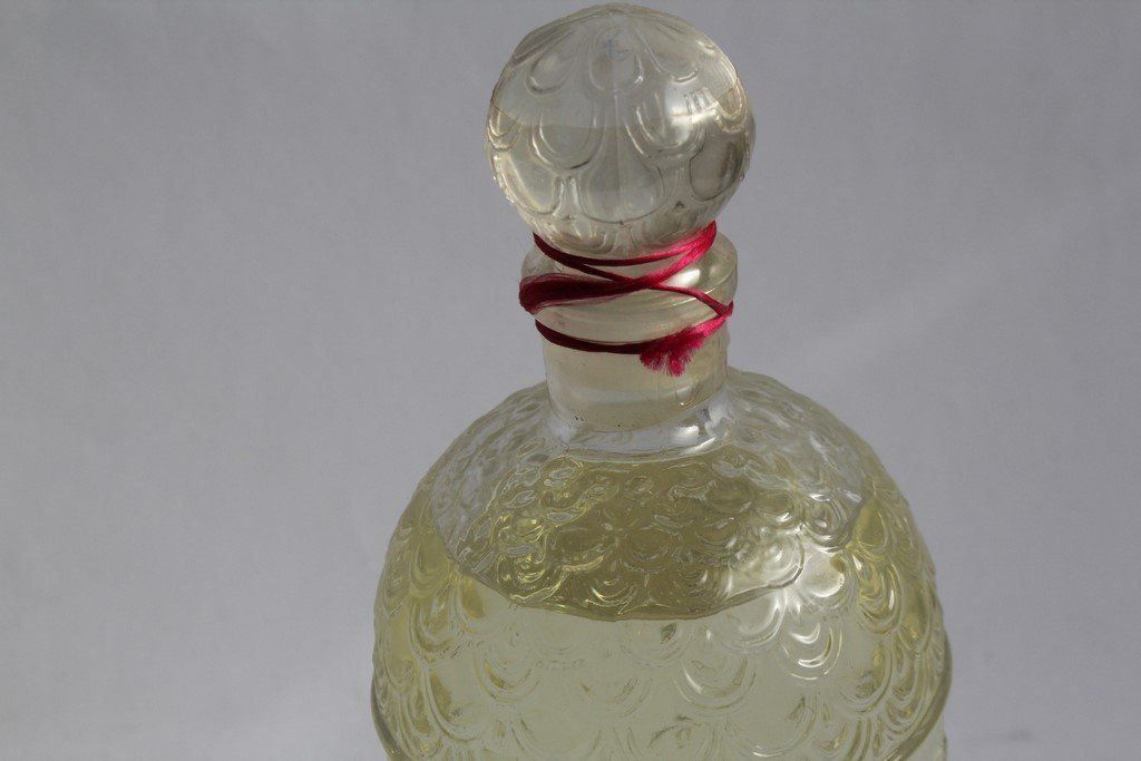 Guerlain Profumi & Eau de Toilette: GUERLAIN Eau de Cologne Du Coq 250 ml – Usato da Vandoeuvres venduto da Dom-Tom 3