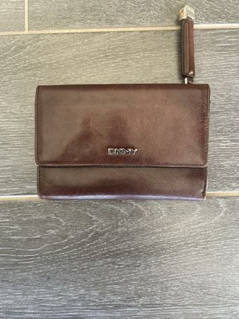 Portafoglio DKNY