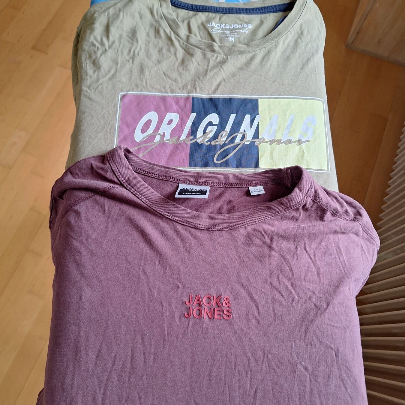 Jack & Jones T-shirt: 2mal JackJones Tshirt – Usato da Riehen venduto da rah_rr6c