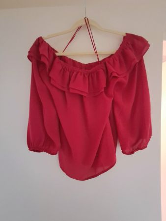 Banana Republic Haut rouge Bardot Volants Été Taille M