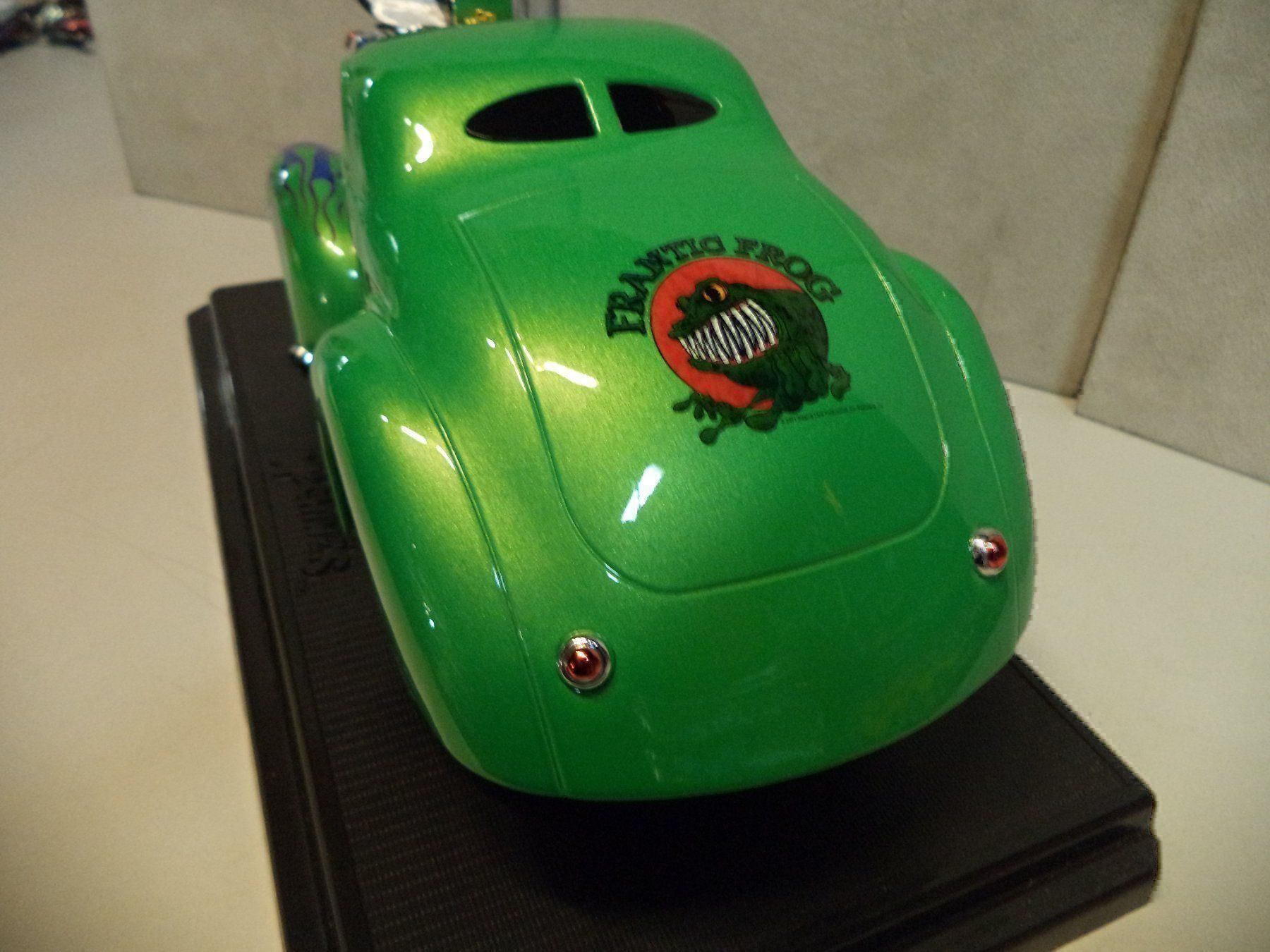 Modellini d'auto: MUSCLE MACHINES 41 JEEP WILLYS Coupe – Nuovo e nell'imballaggio originale da Rieden AG venduto da Wirth03 5