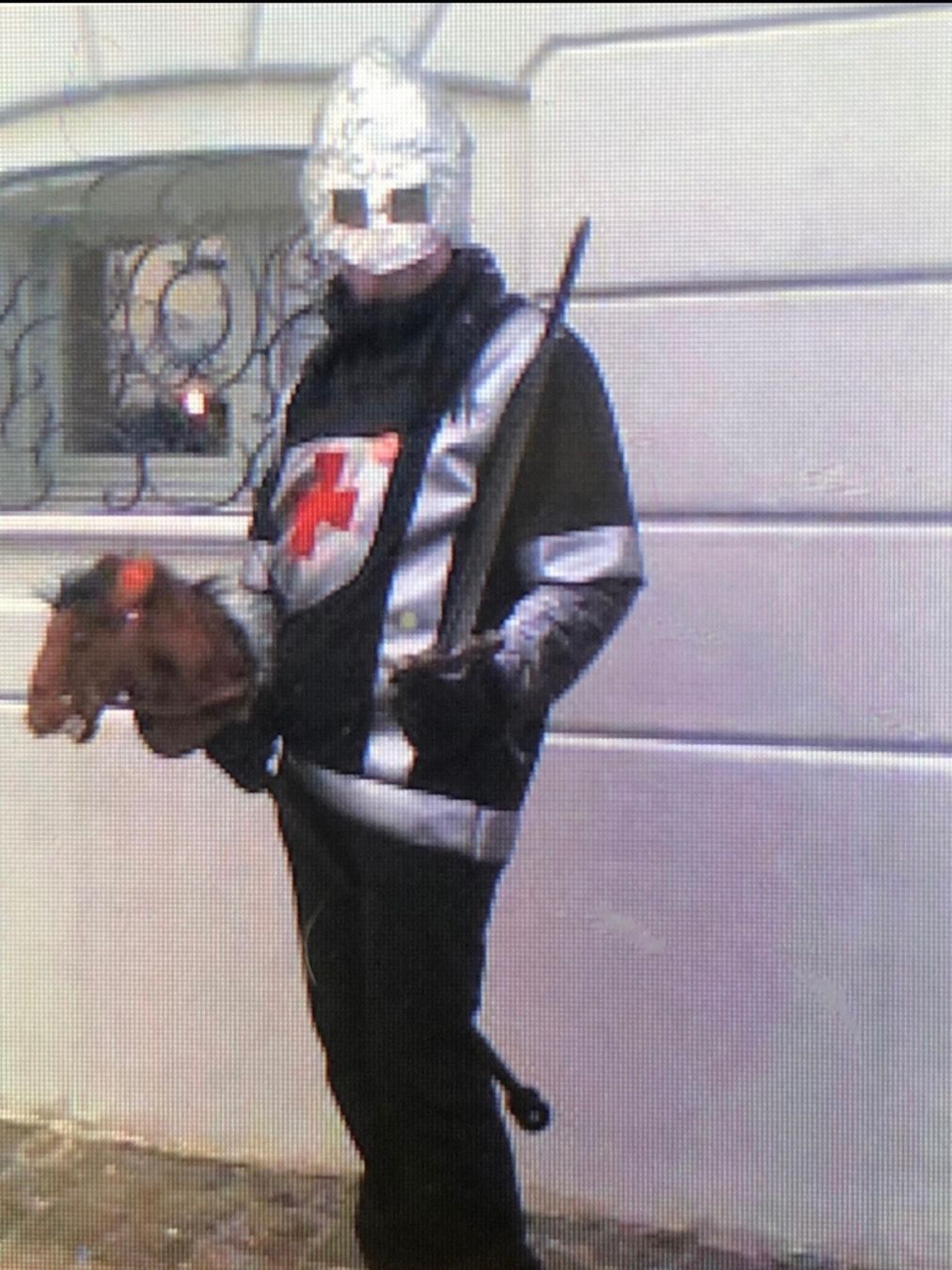 Costumi: Fasnachtskostüm Ritter – Usato da Luzern venduto da lbreu 6