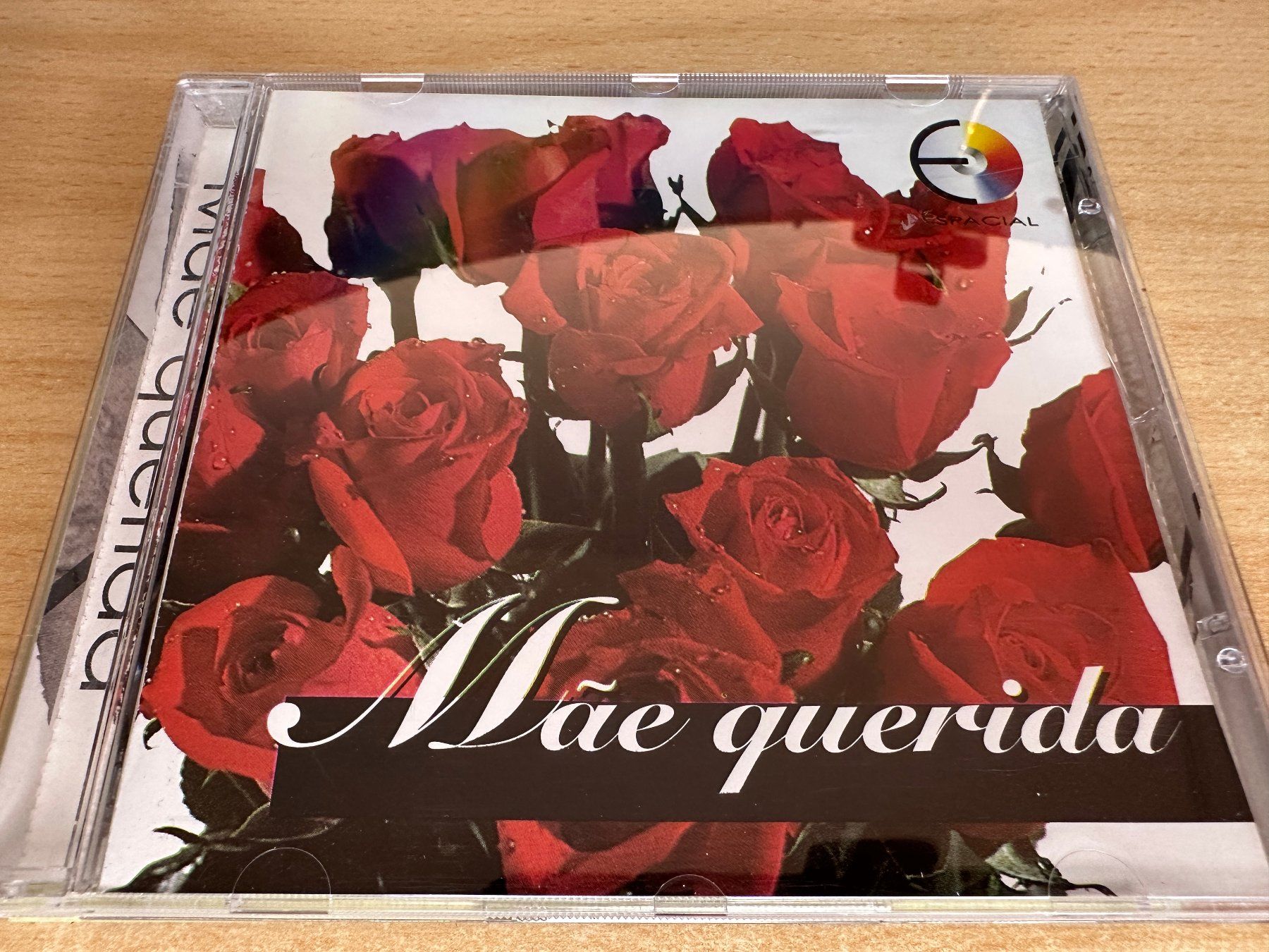 CD: J0 Various – Mãe Querida – Usato da Rikon im Tösstal venduto da Alpenmutz