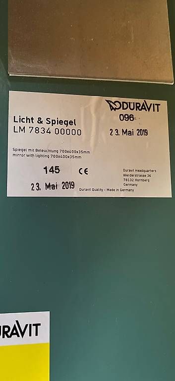 Armadietti a specchio: Spiegel mit LED Licht – Usato da Altstätten SG venduto da Urs_Thuer_AG 2