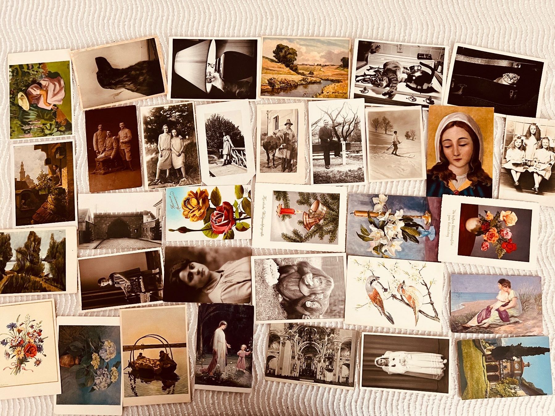 Cartes postales: ca 280 Ansichtskarten Kitsch und Chrüsimüsi – D'occasion à Hinwil par Sidi4 6