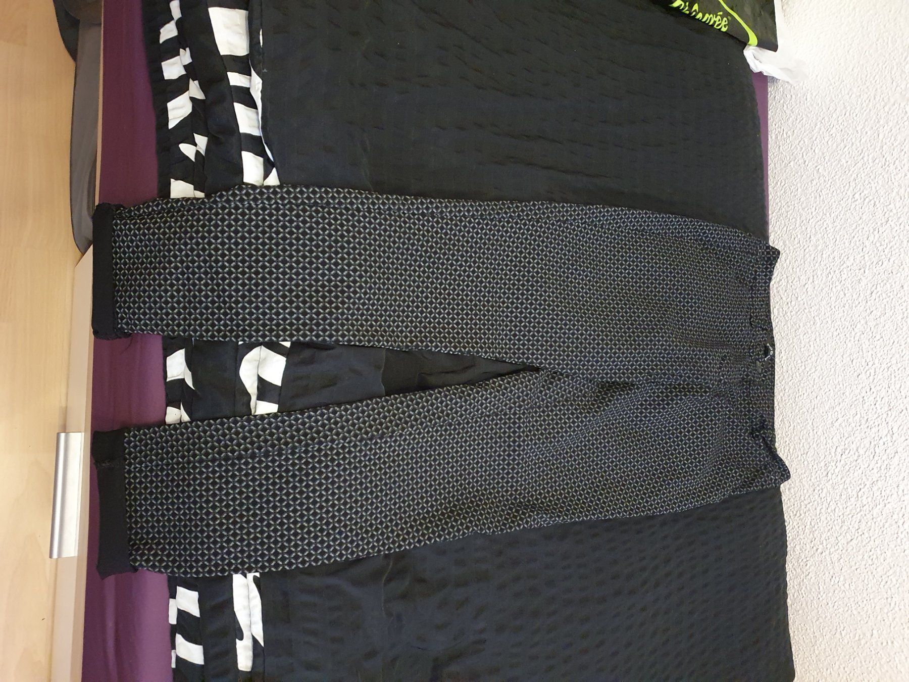 Pantalons: Hose S – D'occasion à Würenlingen par kuh33