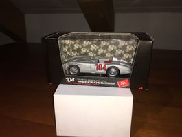 Mercedes 300 SLR N°104 - 1/43 no Minichamps