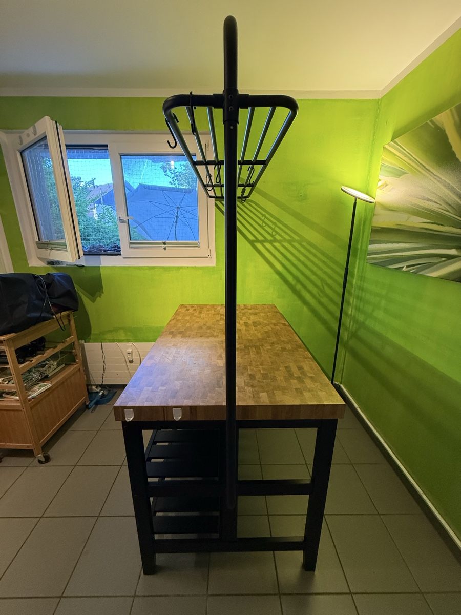 Ikea Cuisines complètes: VADHOLMA Kücheninsel schwarz – D'occasion à Muttenz par Zinni 1