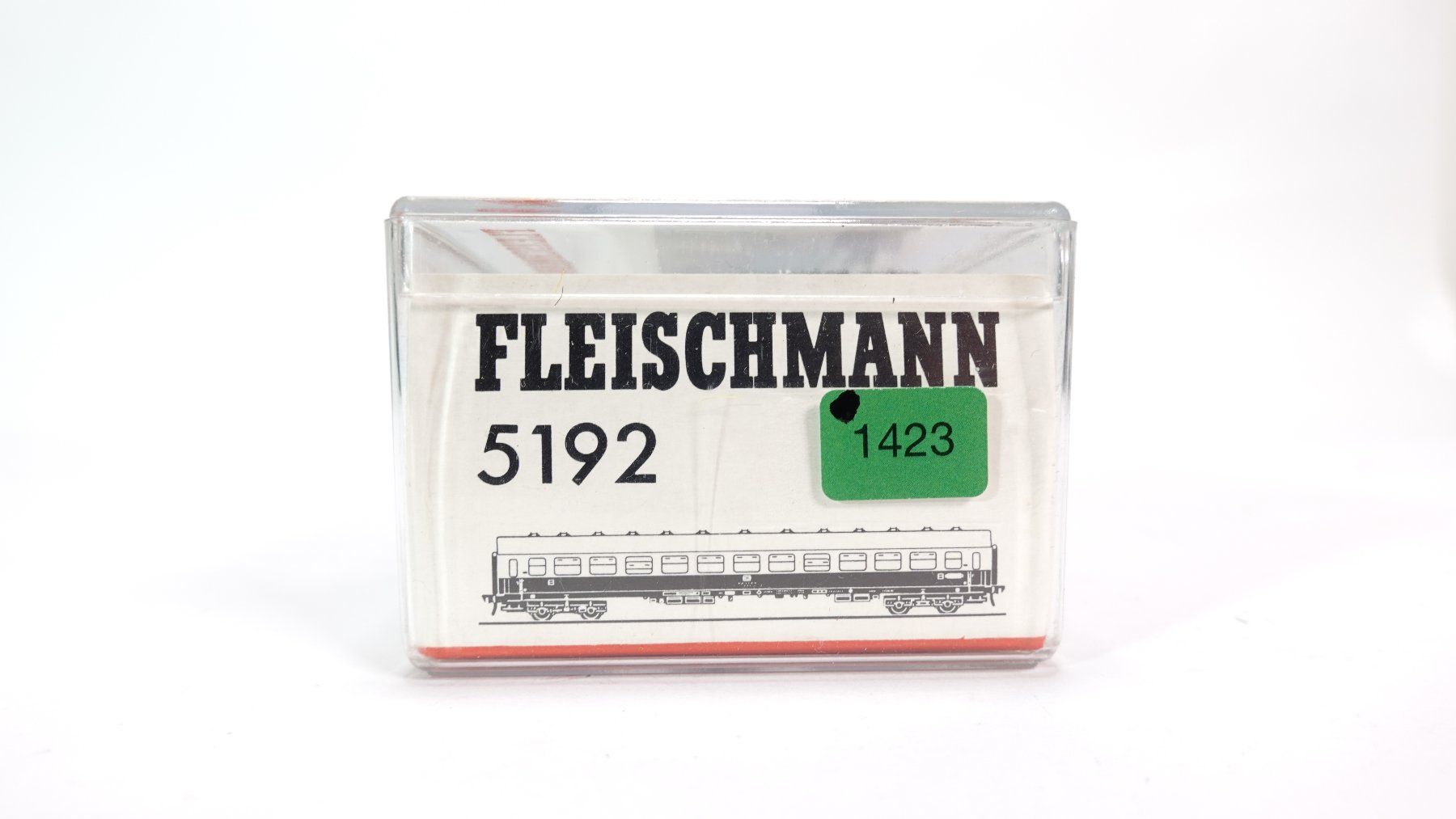Fleischmann Modelleisenbahnen: e70 Fleischmann DB Personenwagen 2 Kl. Bastelware | 1423 – Gebraucht aus Thun von evinka_gmbh 7