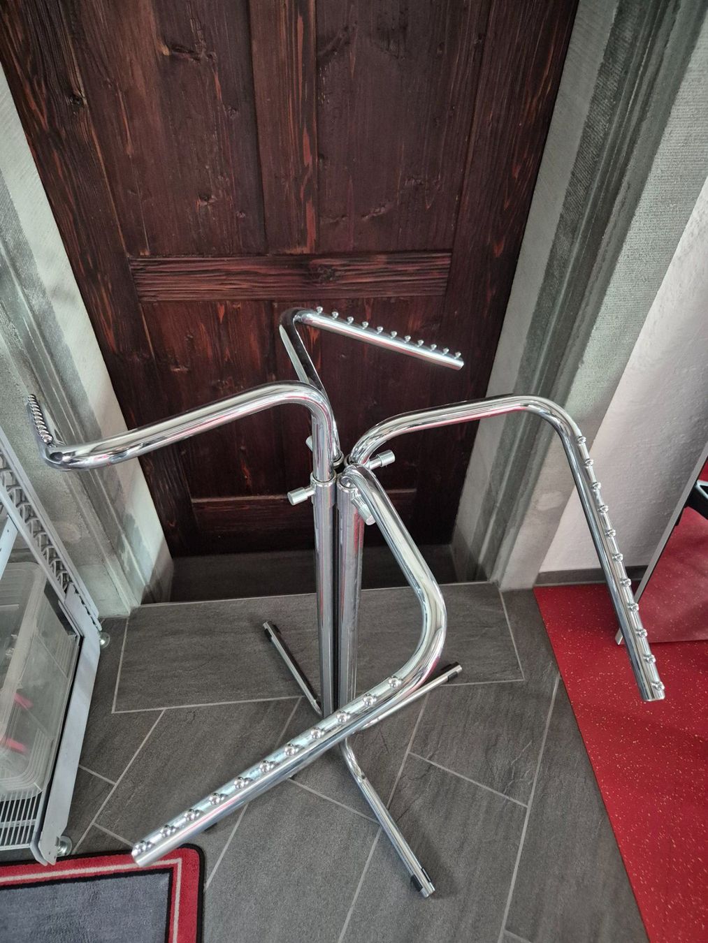 Altro in Decorazioni & Accessori: 4-Arm Ständer Metal 110-170cm – Usato da Meilen venduto da Hofer2RadCenter 3