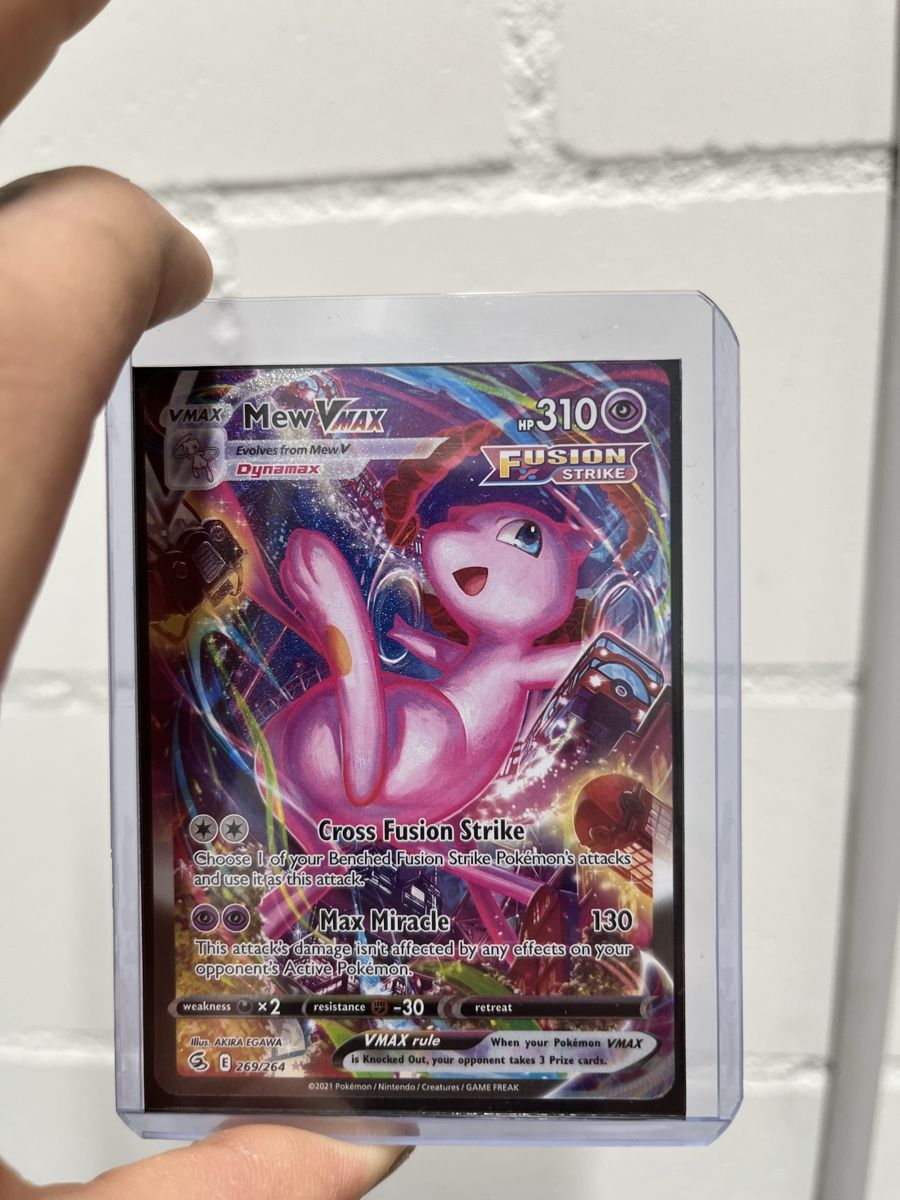 Pokémon Sammelbilder & Trading cards: Mew VMAX – Gebraucht aus Frick von DionysHildebrand