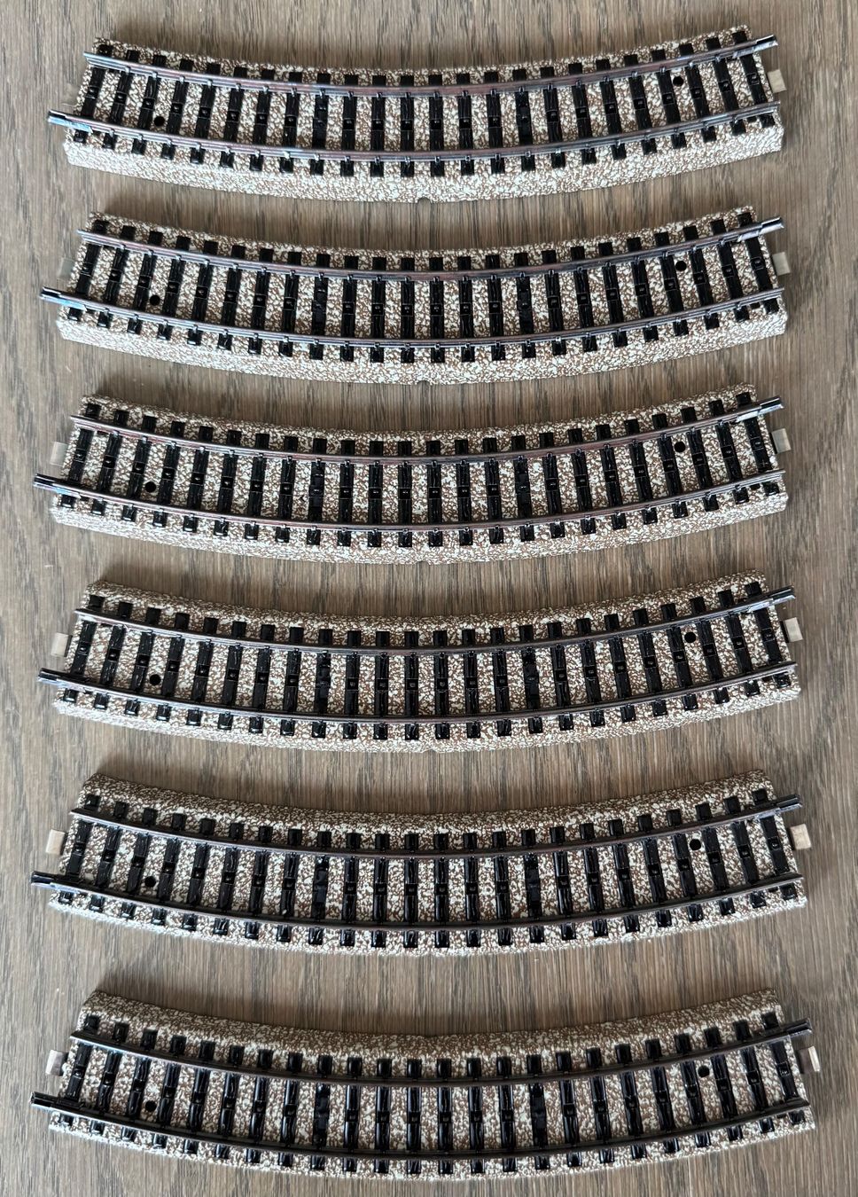 Märklin Modellini di ferrovie: M-Gleise, 5100 gebogen, 6 Stück – Usato da St. Moritz venduto da Manu7500