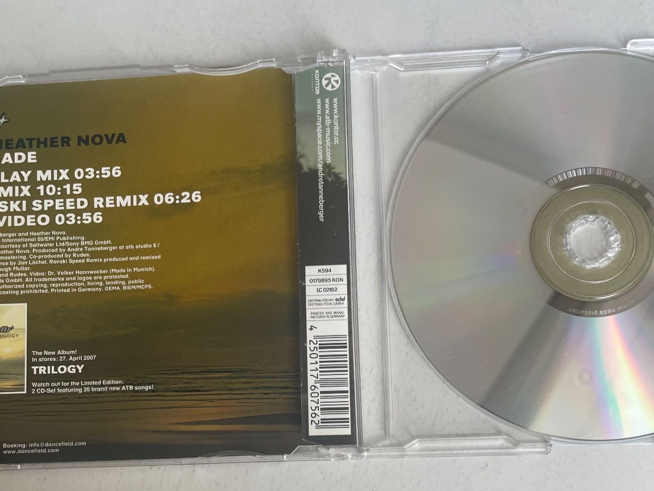 CDs: CD - Renegade - ATB - Heather Nova – Gebraucht aus Minusio von Pink222 1