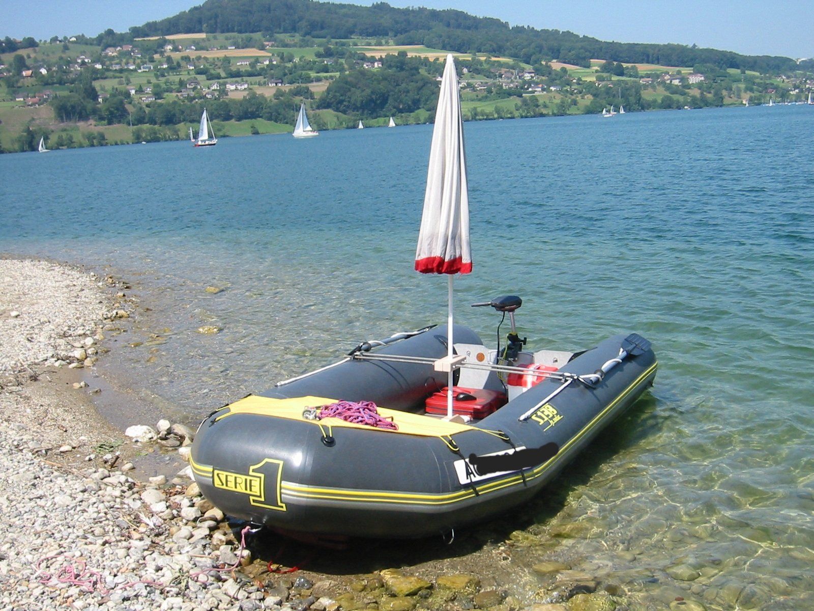 Zodiac Bateaux: Zodiac Motor Boot – D'occasion à Gontenschwil par Schrauber3 1