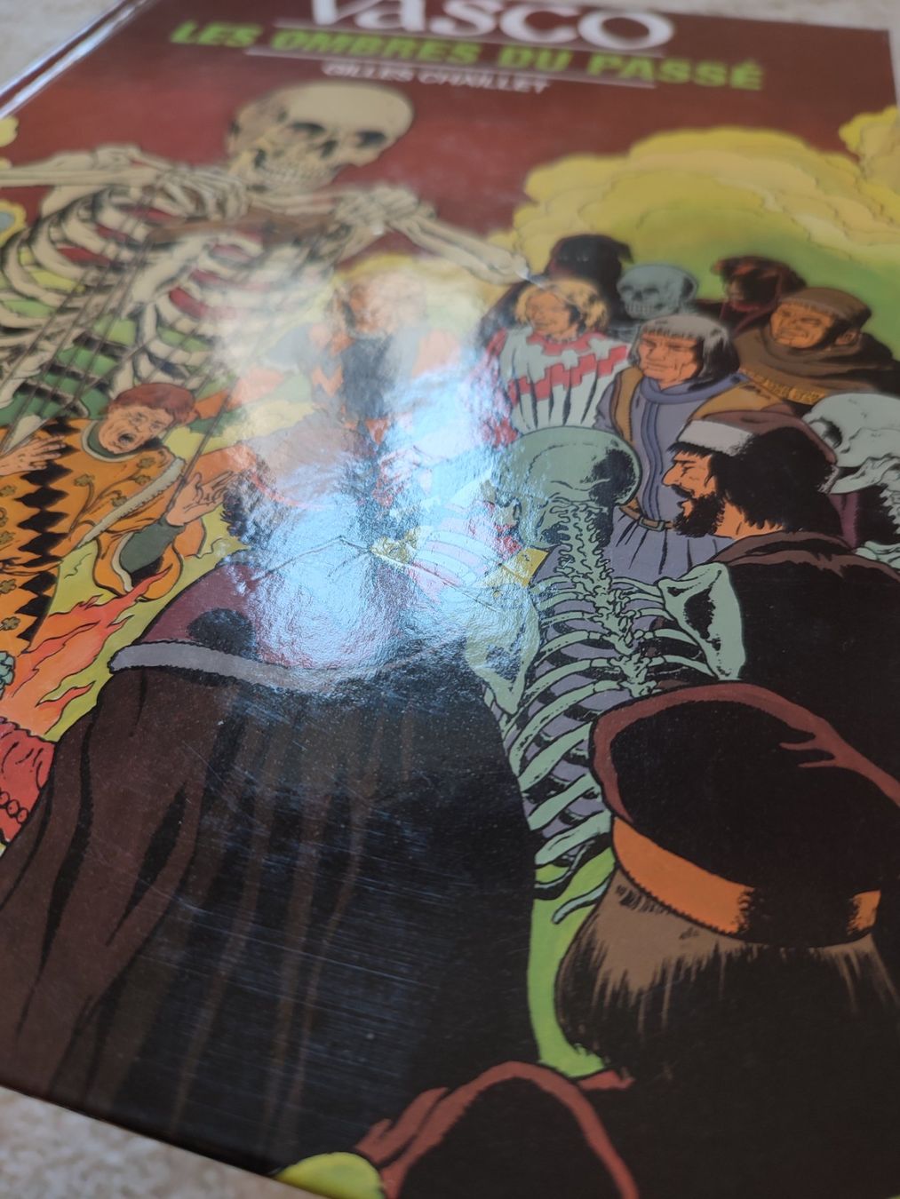 Fumetti: Vasco T19 - Les ombres du Passé - EO - TBE – Usato da Bougy-Villars venduto da Vogue 3