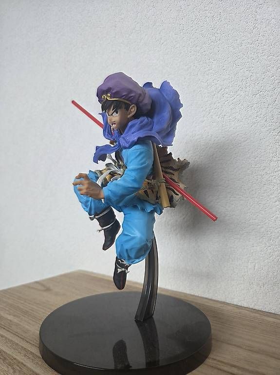Toutes les décorations: Figurine son goku – D'occasion à Chavornay par ivan_85 1