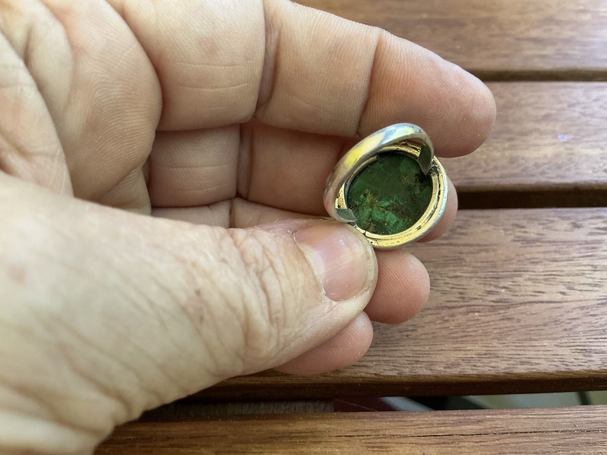 Anelli: Ring mit einem grünen Malachit-Edelstein – Usato da Basel venduto da S.Wehrli72 3