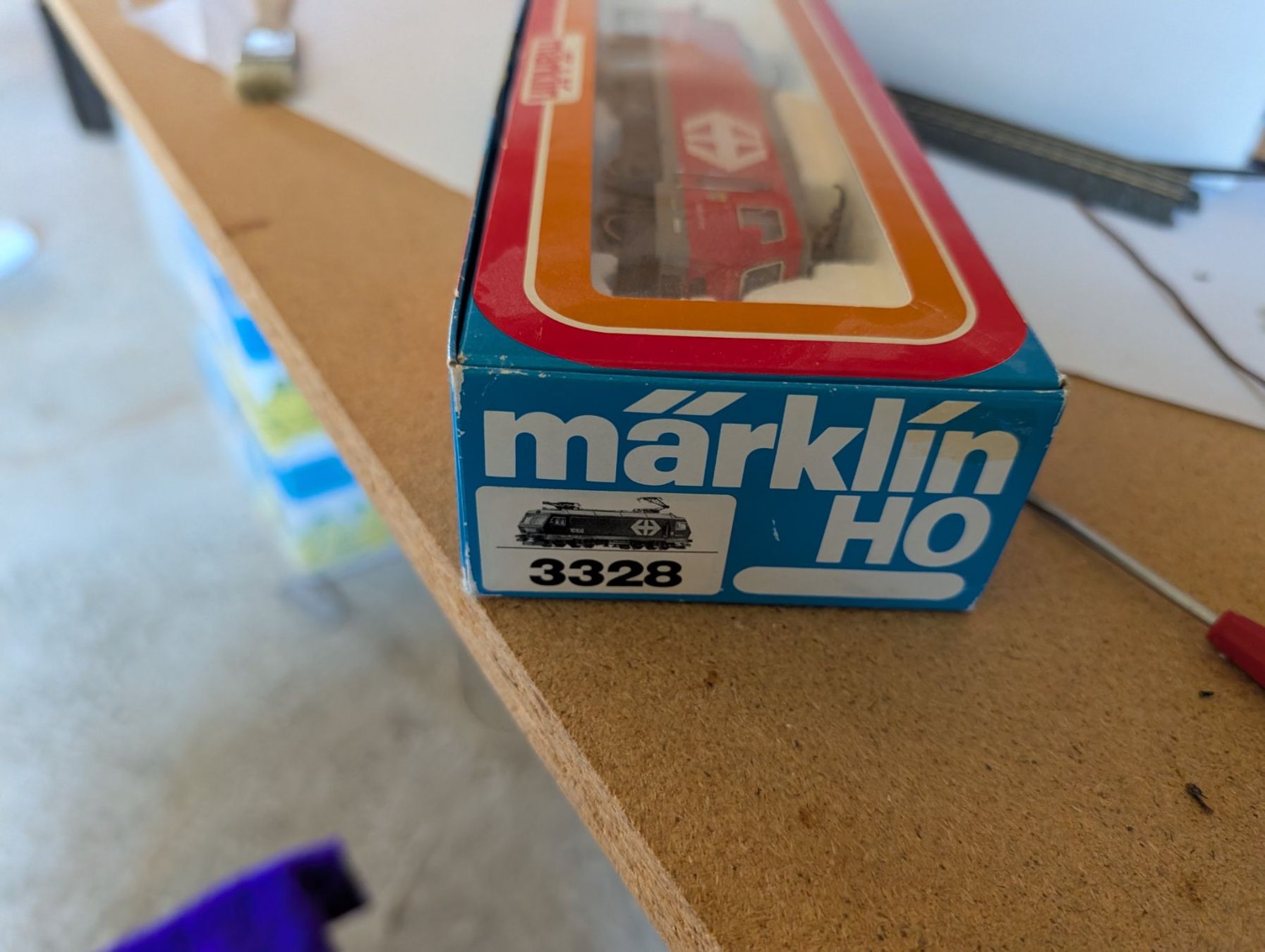 Märklin Modelleisenbahnen: Märklin 3328 Re 4/4 SBB – Gebraucht aus Steffisburg von Narzisse 4