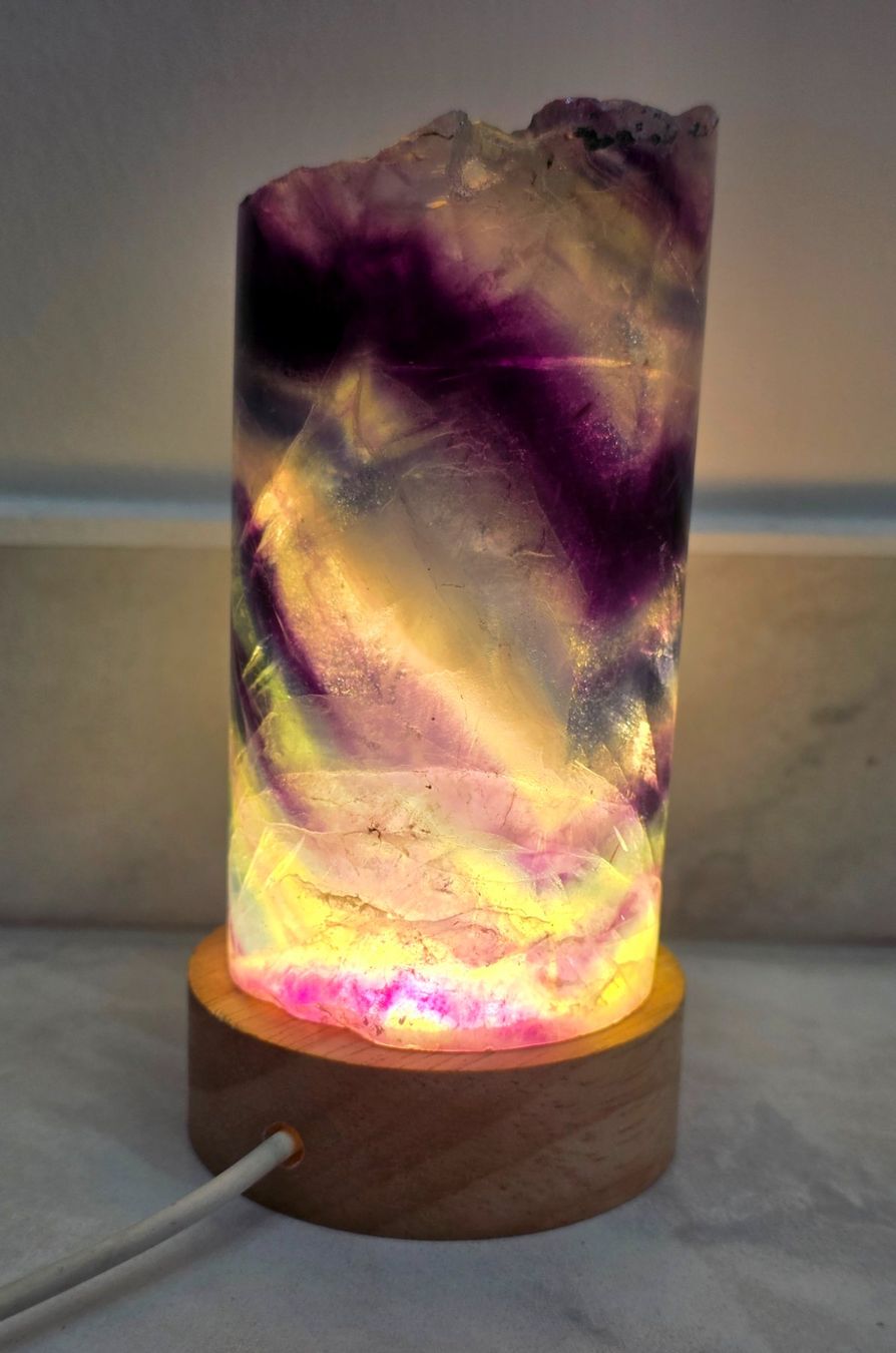 Mineralien & Heilsteine: Fluorit Lampe F1 396g – Neu und originalverpackt aus Matzingen von Shay_Crystalz