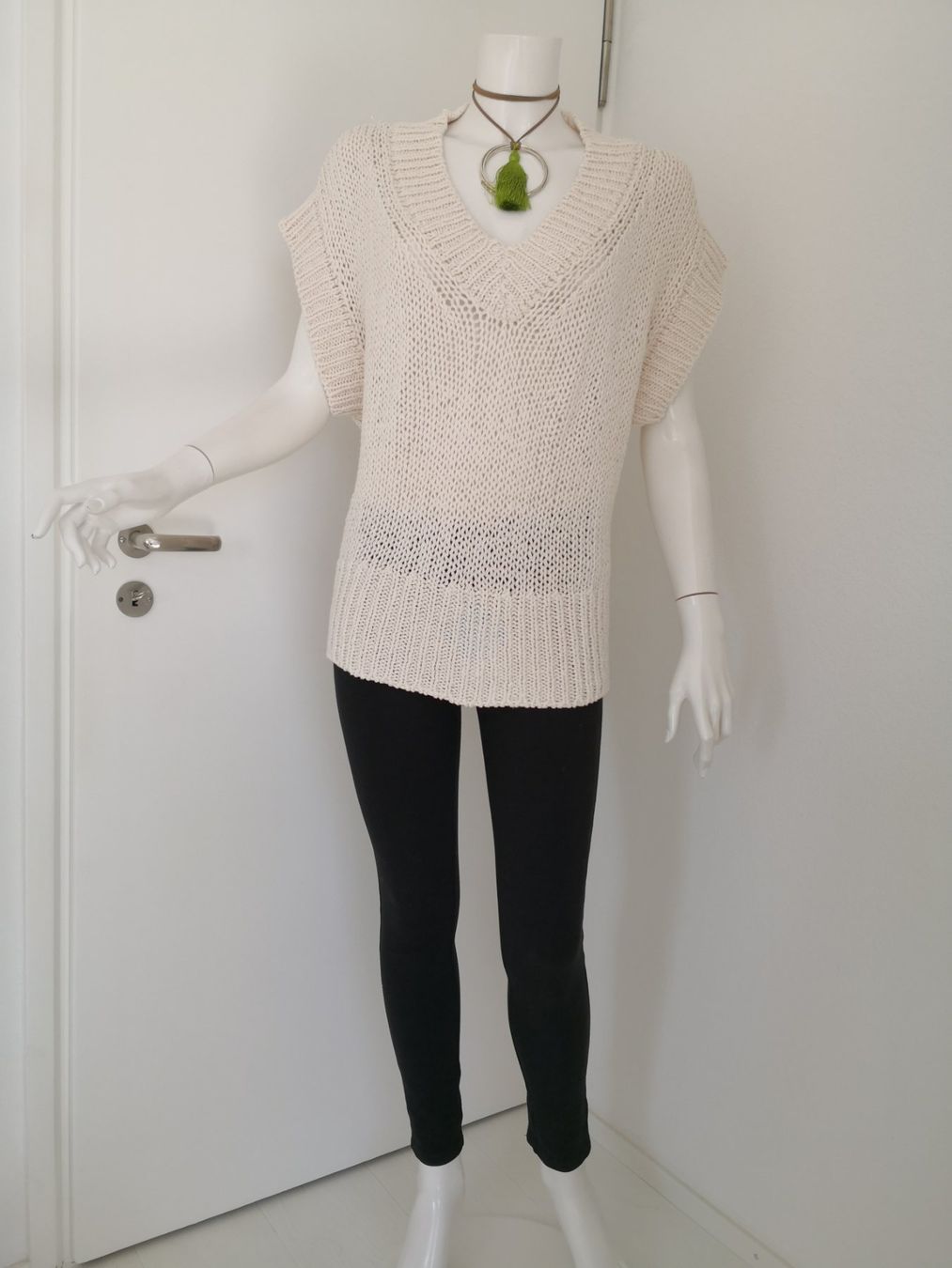 Massimo Dutti Maglioni & Felpe: 🤩MASSIMO DUTTI KURZARM STRICK-PULLOVER ECRU – Usato da Olten venduto da Naja-Twins-Twins 8