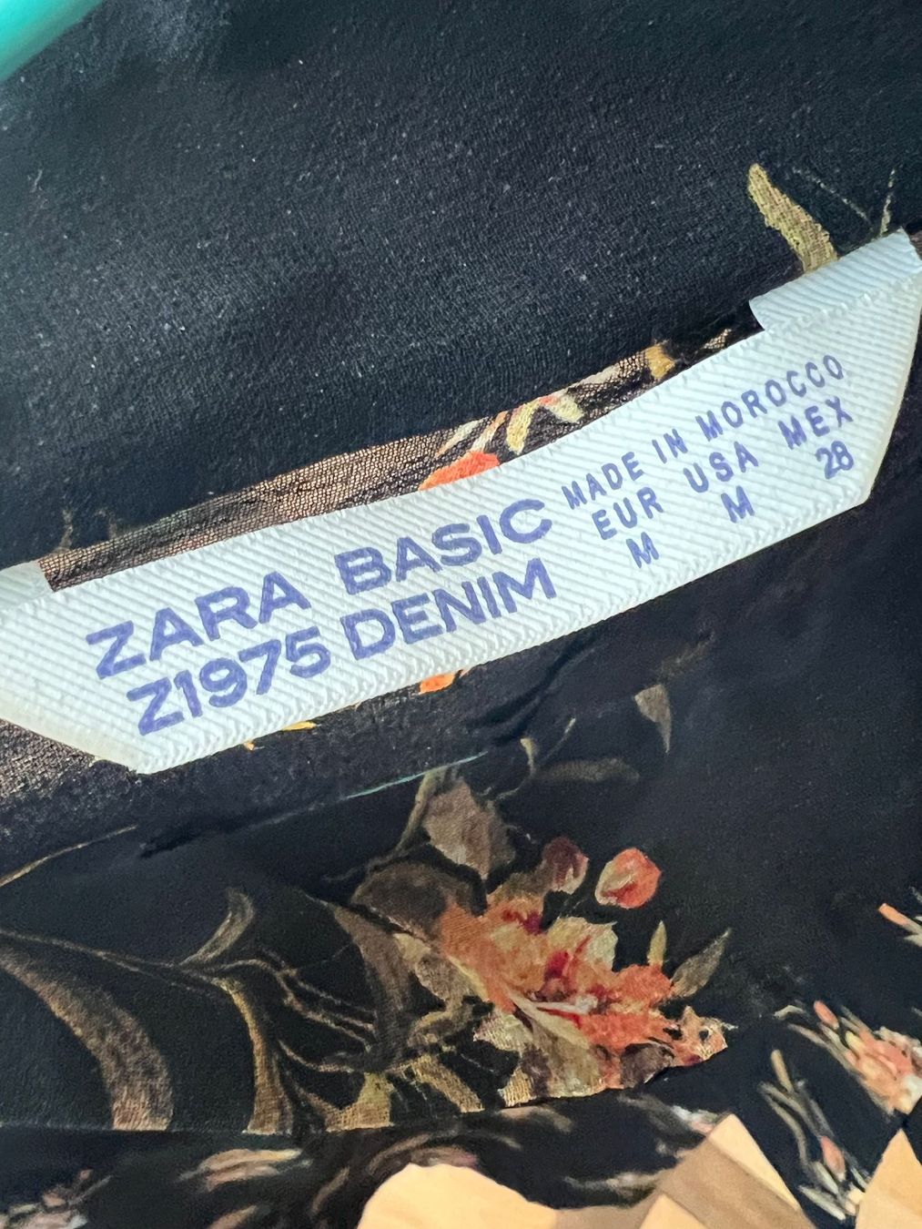 Zara Kleider: Zara Blumenkleid, Gr. M, schwarz transparent – Gebraucht aus Zürich von lexi_alex 4
