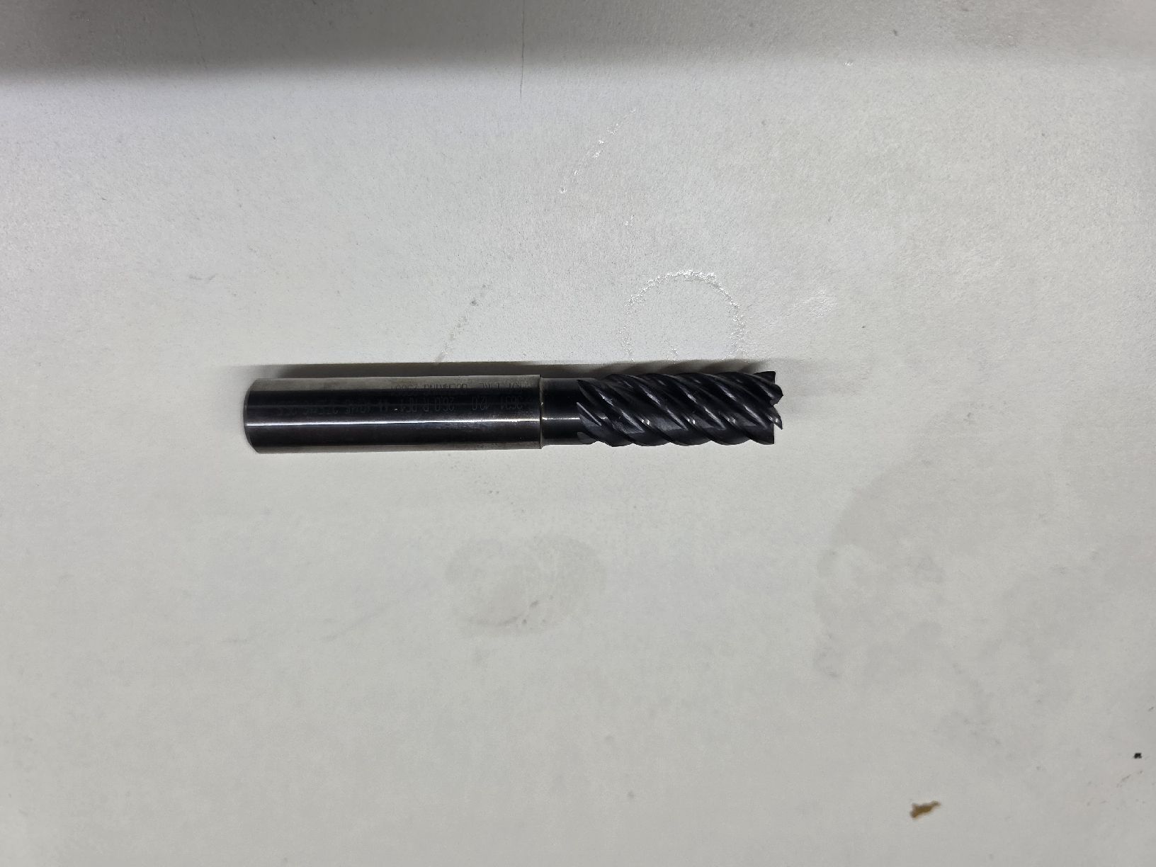 Tutti gli attrezzi: VHM Fräser 12mm – Usato da Rüti ZH venduto da Madeira14