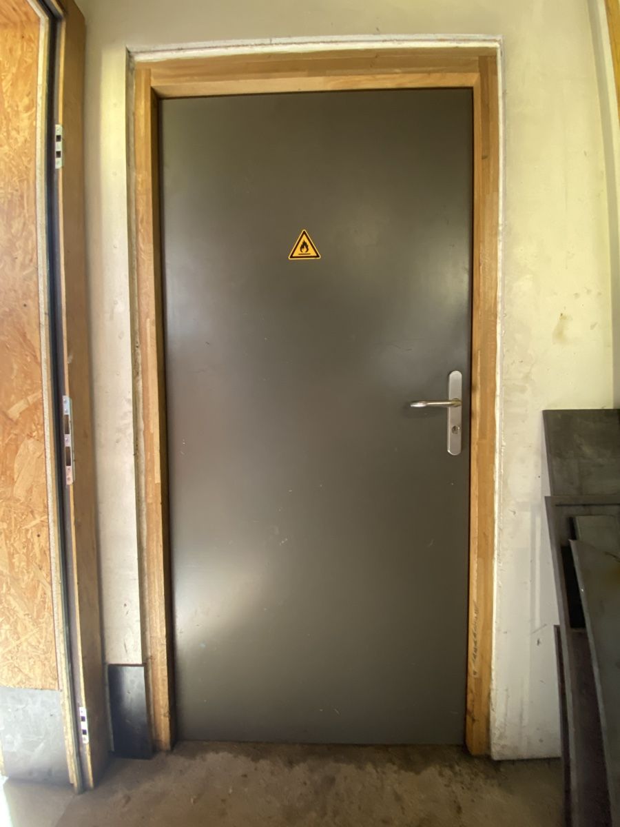 Porte: Porte coupe-feu J.P Marchand SA  – Usato da la chaux de fonds venduto da Britchon1