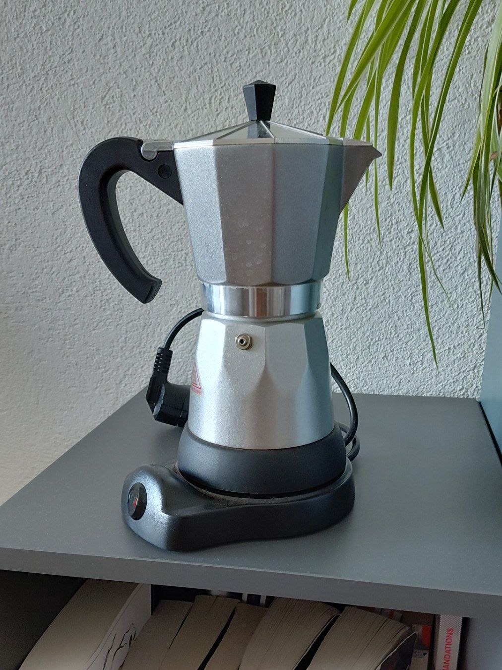 Bialetti Kaffeemaschinen & Espressomaschinen: Elektro-Bialetti – Gebraucht aus Winterthur von wil_mqj2
