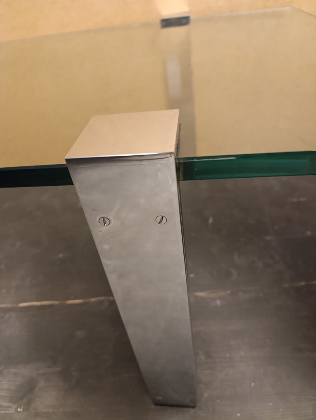 Tische: Glastisch, gross – Gebraucht aus zofingen von Blume14 4