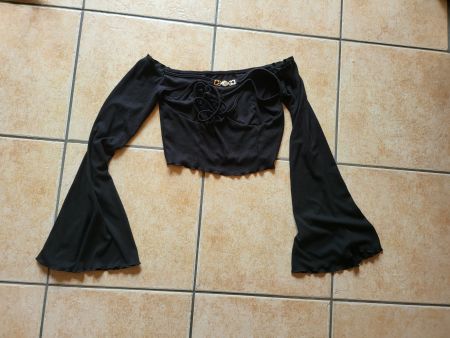 Petit haut décolleté