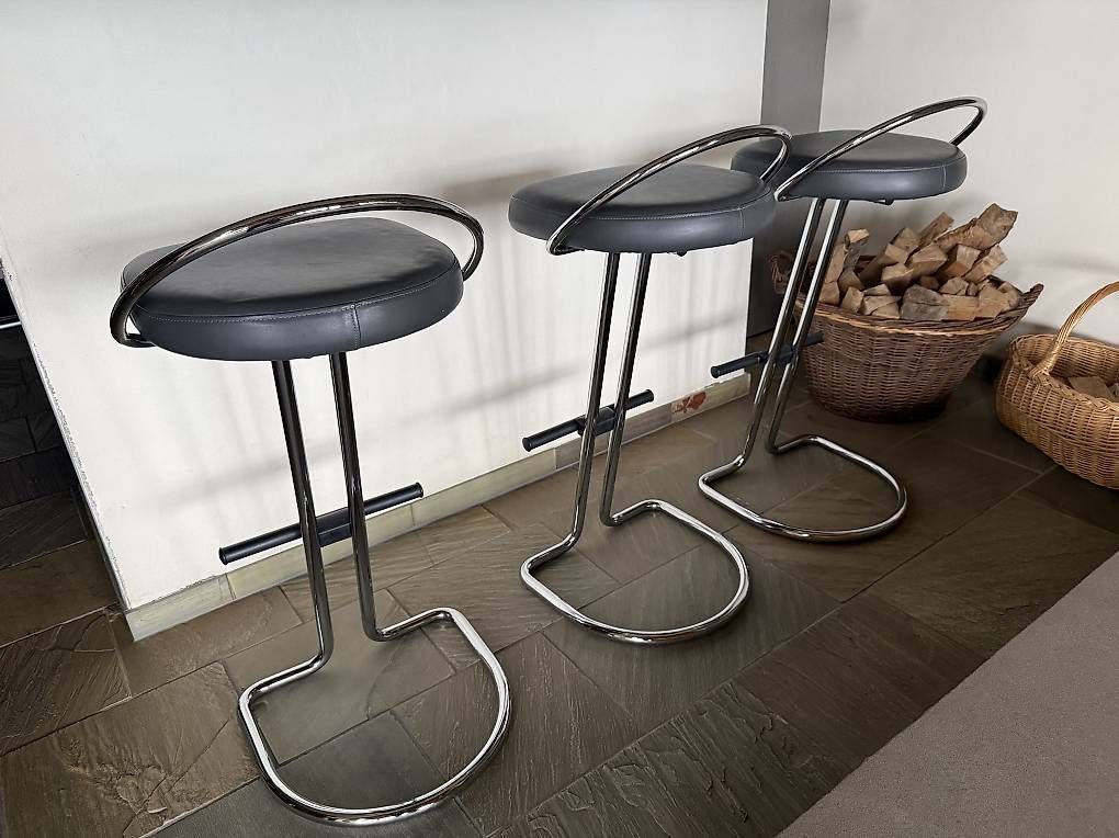 Tabourets: Barhocker Leder schwarz, 3Stk – D'occasion à Illnau par mei_8cyp