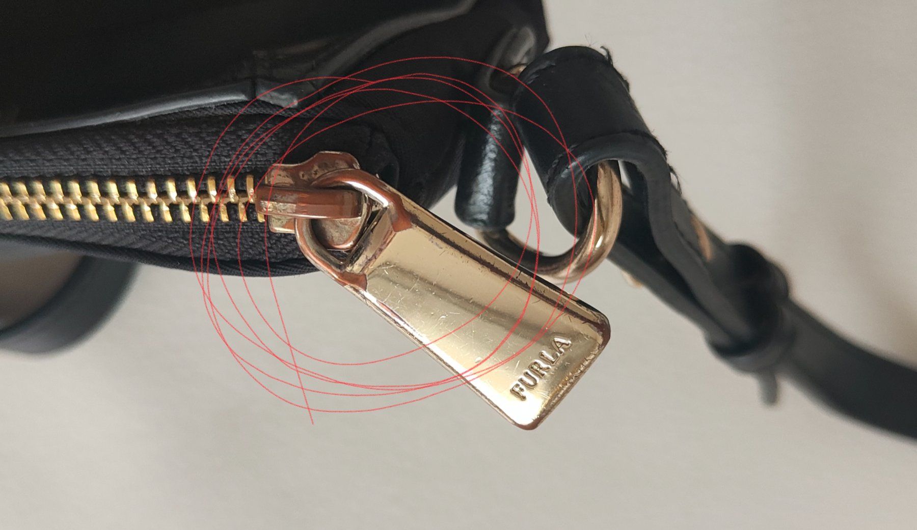 Furla Taschen für Damen: Furla Umhaengetasche Schwarz – Gebraucht aus Müllheim Dorf von bea1970 4
