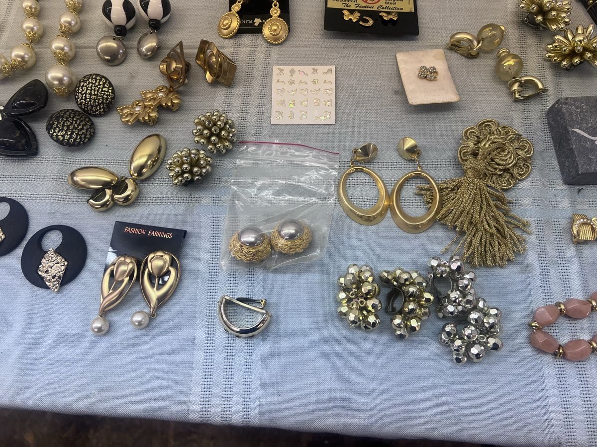 Sonstiger Schmuck: Modeschmuck (86) – Gebraucht aus Glattfelden von bro_f2vv 7